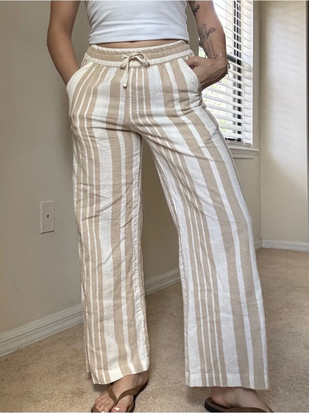 Indian Summer Beige & White Striped Wide-Leg Drawstring Pants - Picture 3 of 6